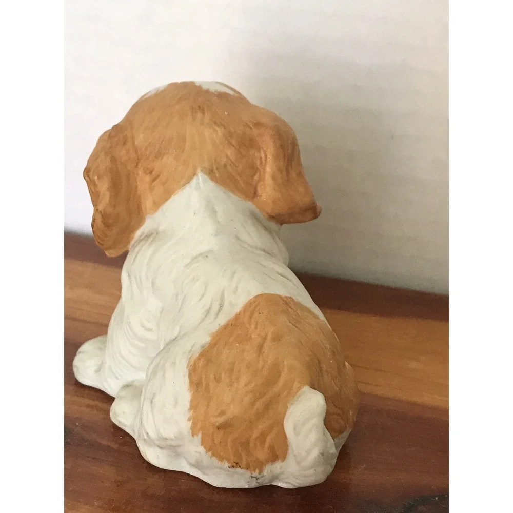 1990 Spaniel Puppy Dog Ceramic Figurine, Cute Brown White Dog‎ Collector Decor